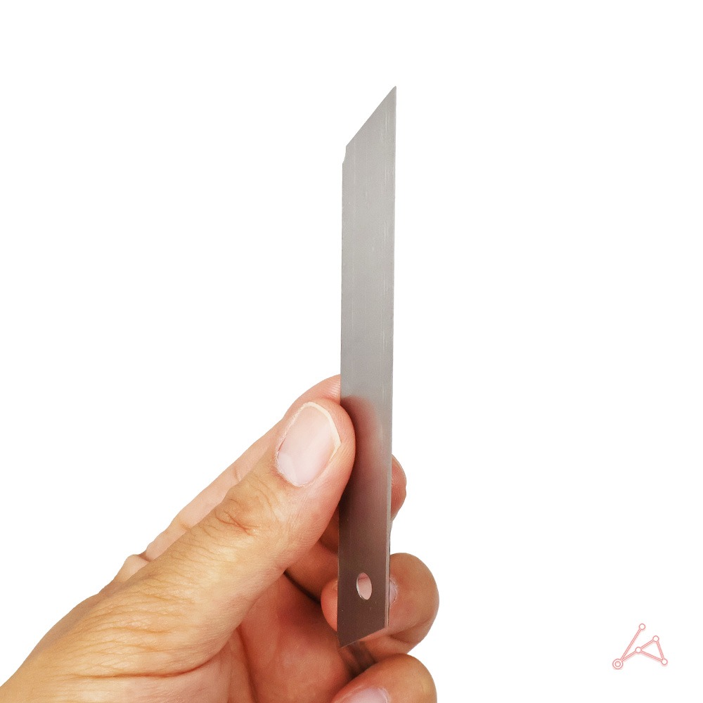 칼날교체용품 커터날L 문서용클리퍼 타일작업용구멍틈새노즐 목재절단기 몰탈커터 스틸칼날 가구목재가공칼날 조명케이스 마못제거날 목재가공도구 라우터커터 낱개 도루코 10개입 커터날